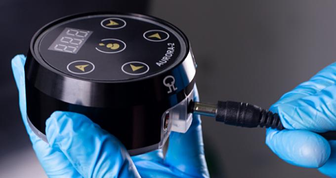 Nuovo aggiornamento all'ingrosso Display LCD digitale Touch Screen Mini Aurora 2 Alimentatore per tatuaggi adatto a tutte le macchinette per tatuaggi 4